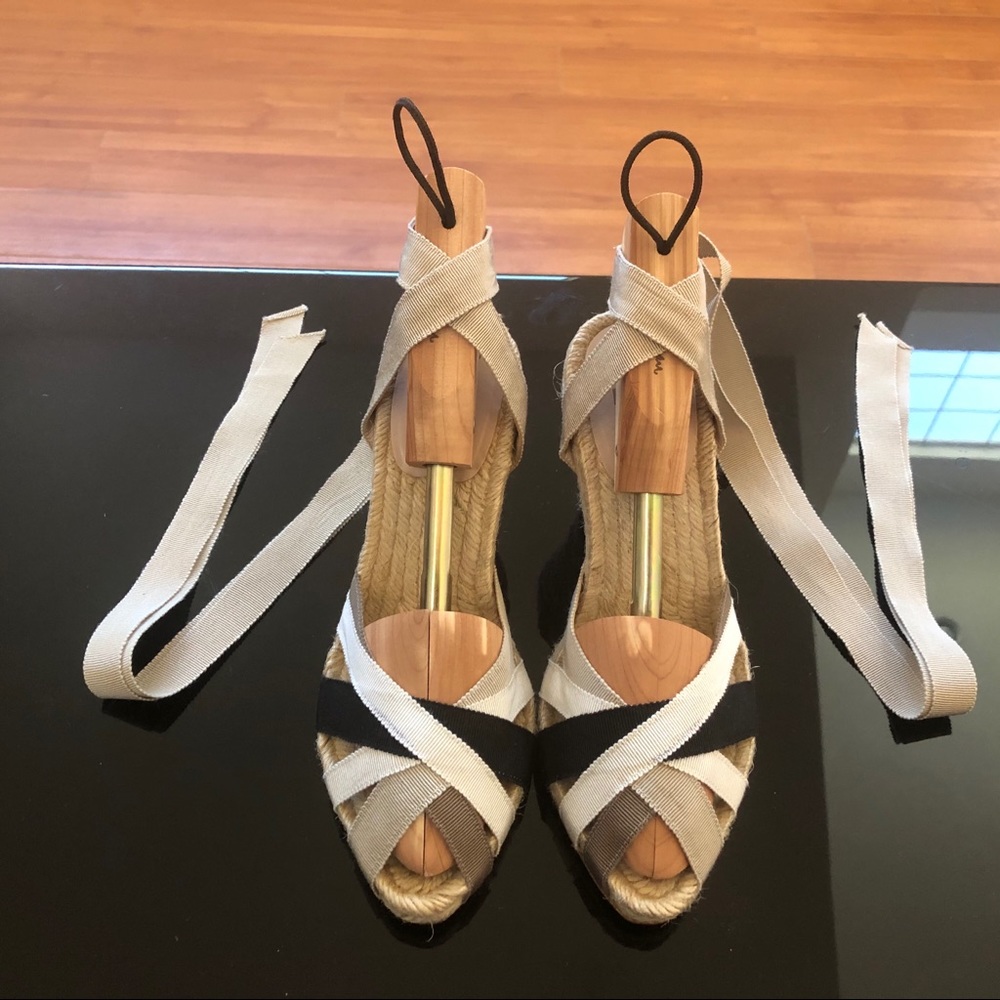 salvatore ferragamo women shoes